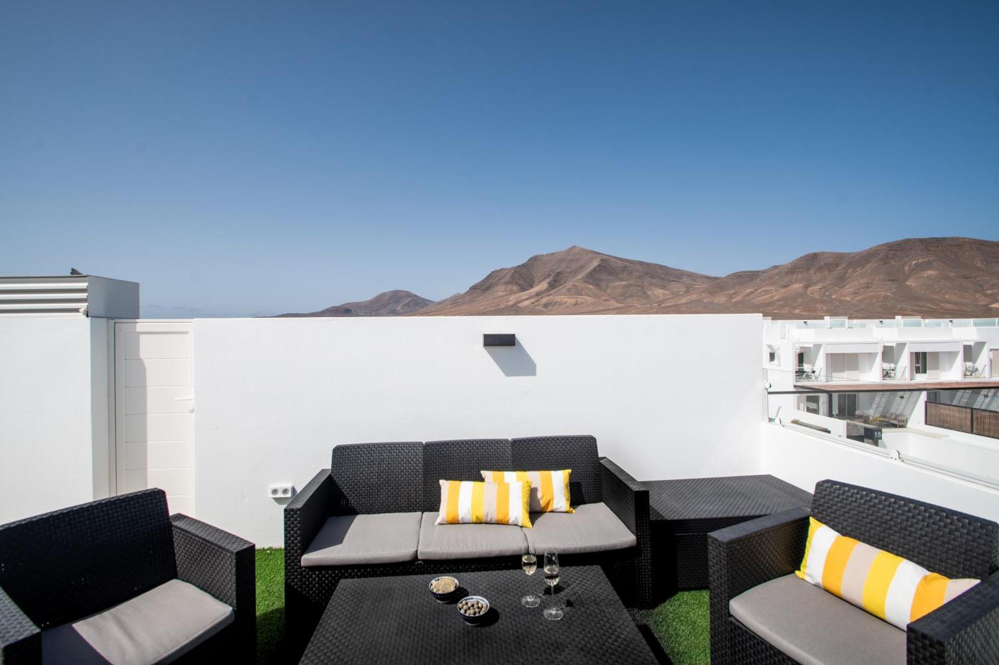 Serena Villa 38 - Heated Pool, Sea Views, Ac, High Speed Internet Playa Blanca  Eksteriør bilde