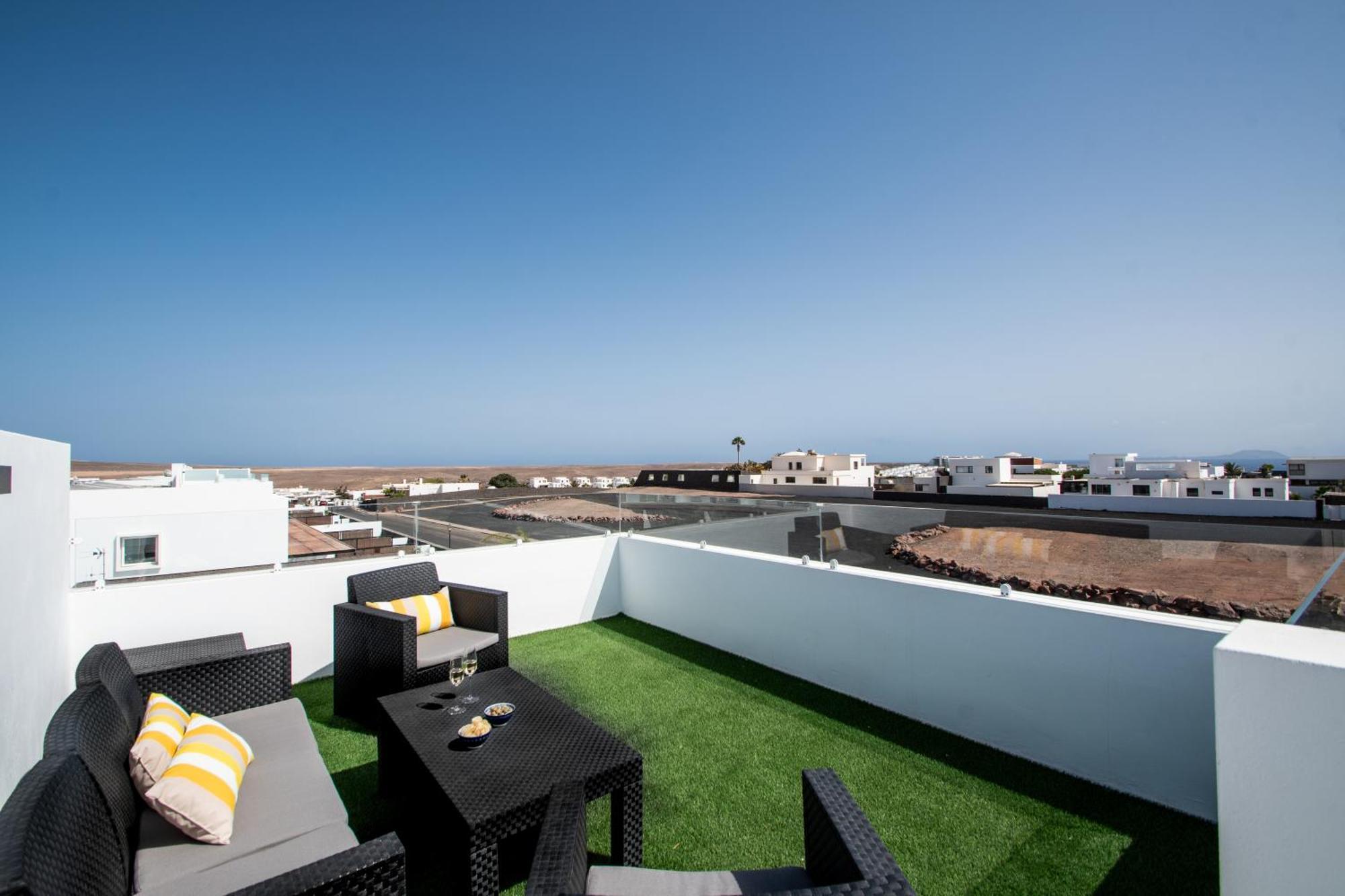 Serena Villa 38 - Heated Pool, Sea Views, Ac, High Speed Internet Playa Blanca  Eksteriør bilde